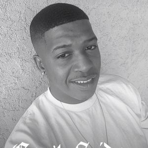 Meet your Posher, Devance vance man